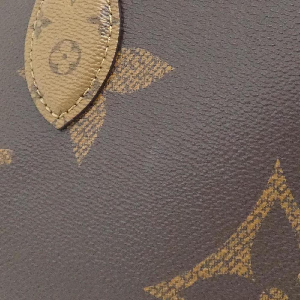 Louis Vuitton Monogram Giant On-the-Go MM M45321 Handbag - Picture 4 of 7